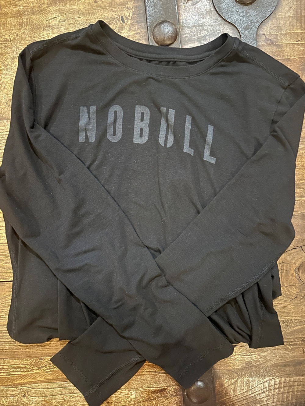 NOBULL unisex Black Long-Sleeve Logo Tee